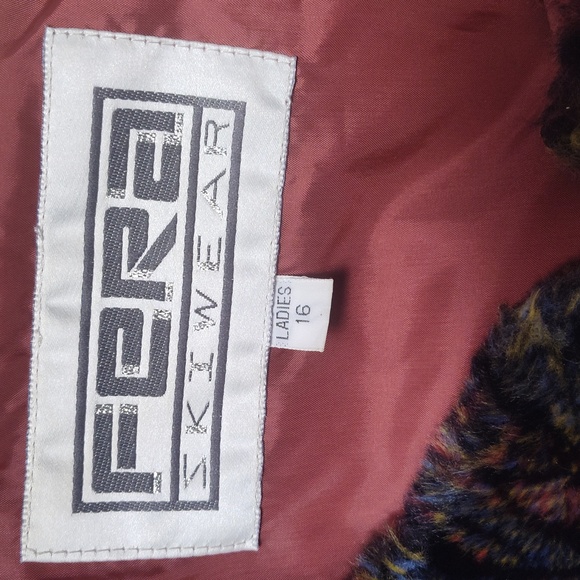 Vintage 80s FERA Skiwear Faux Fur Vest Colorful Novelty Print Size 16 - Picture 6 of 10